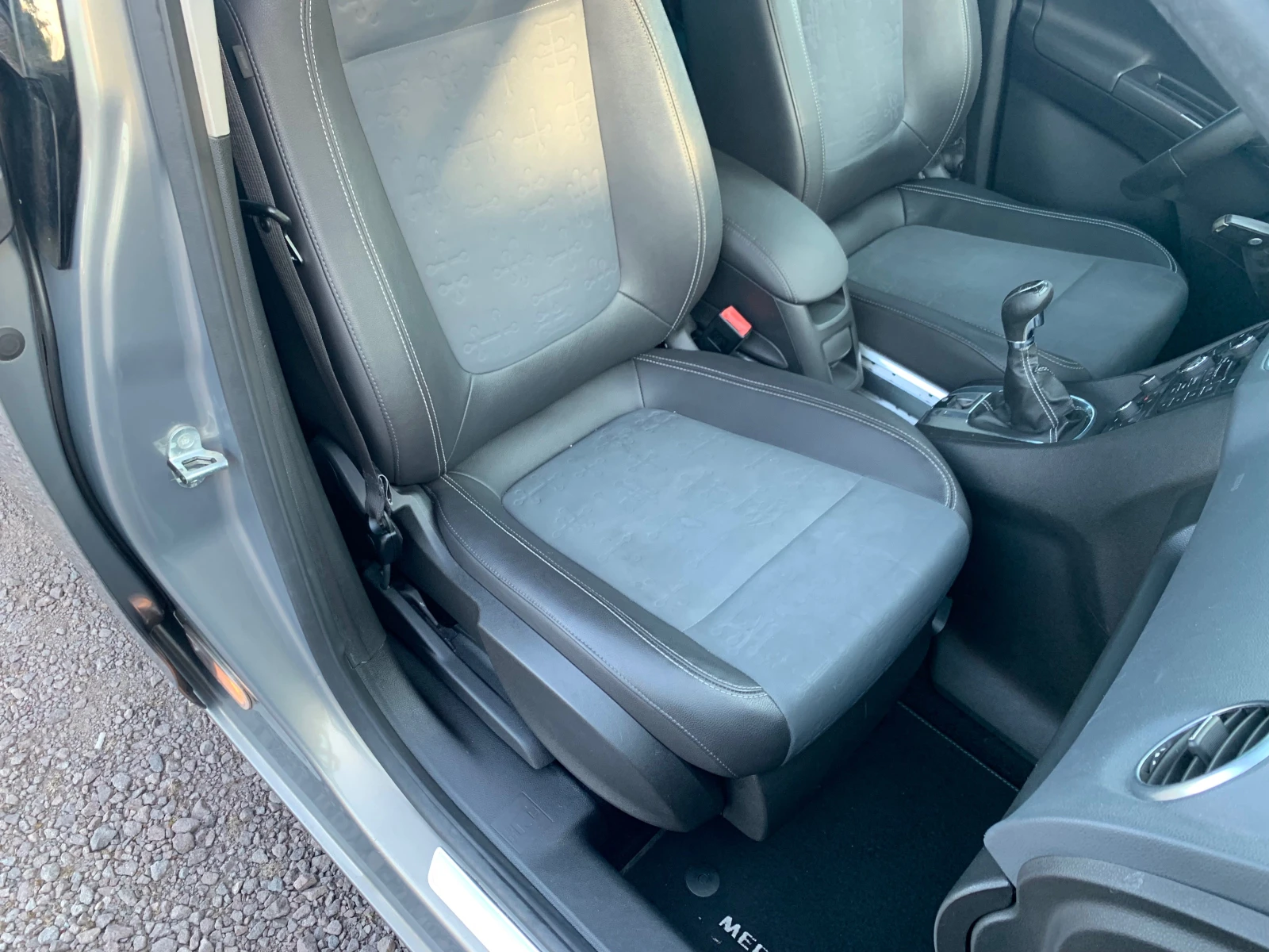 Opel Meriva 1.7cdti COSMO, снимка 15 - Автомобили и джипове - 54985656
