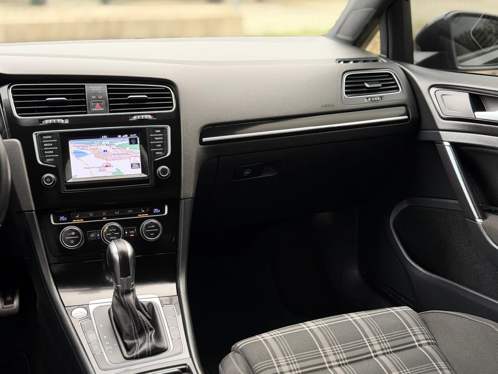 VW Golf 2.0TDi~184hp~GTD~DSG~KEYLESS GO | Mobile.bg � ����������� 12
