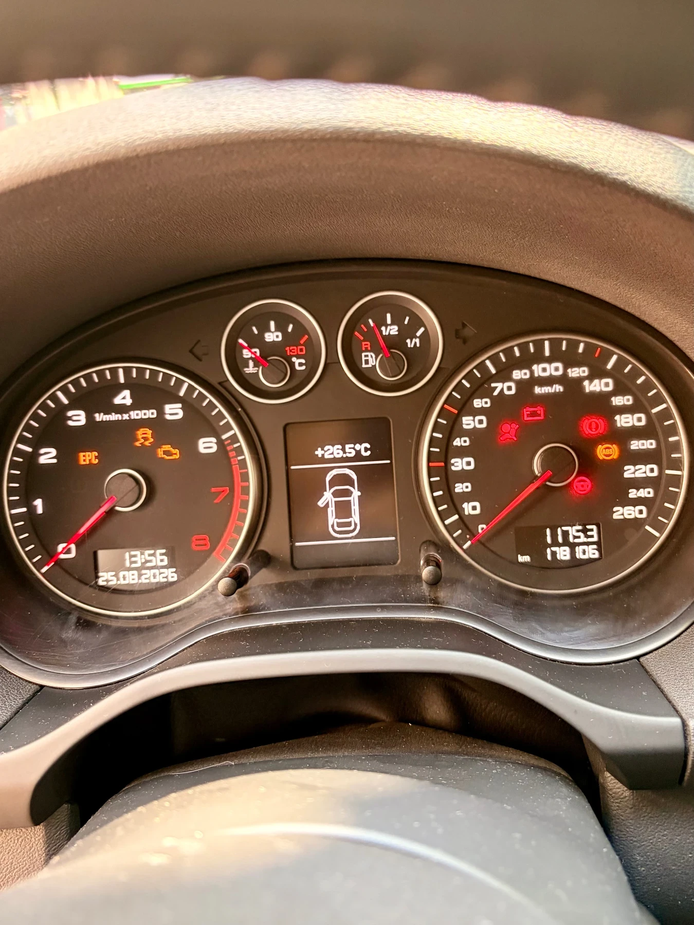 Audi A3 1, 4 TFSI, снимка 11 - Автомобили и джипове - 55839322