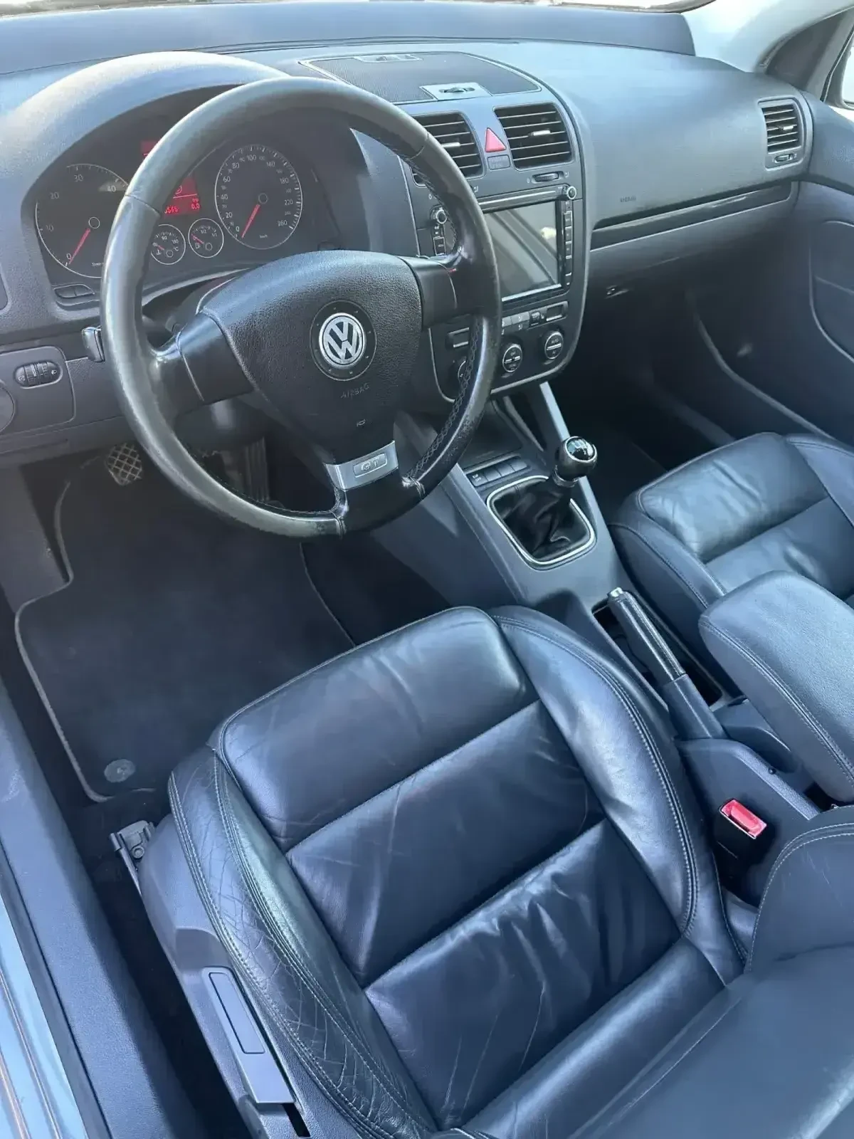 VW Golf 1.9TDI GT, снимка 6 - Автомобили и джипове - 55980551