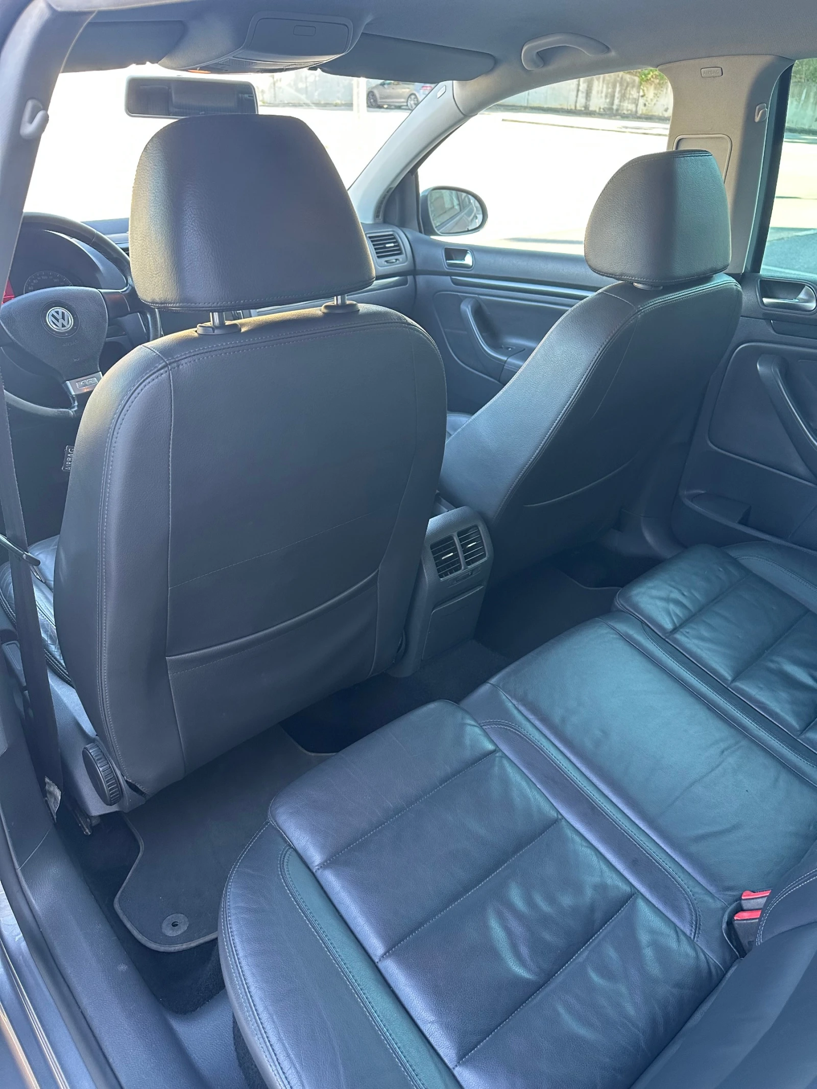 VW Golf 1.9TDI GT, снимка 12 - Автомобили и джипове - 55980551