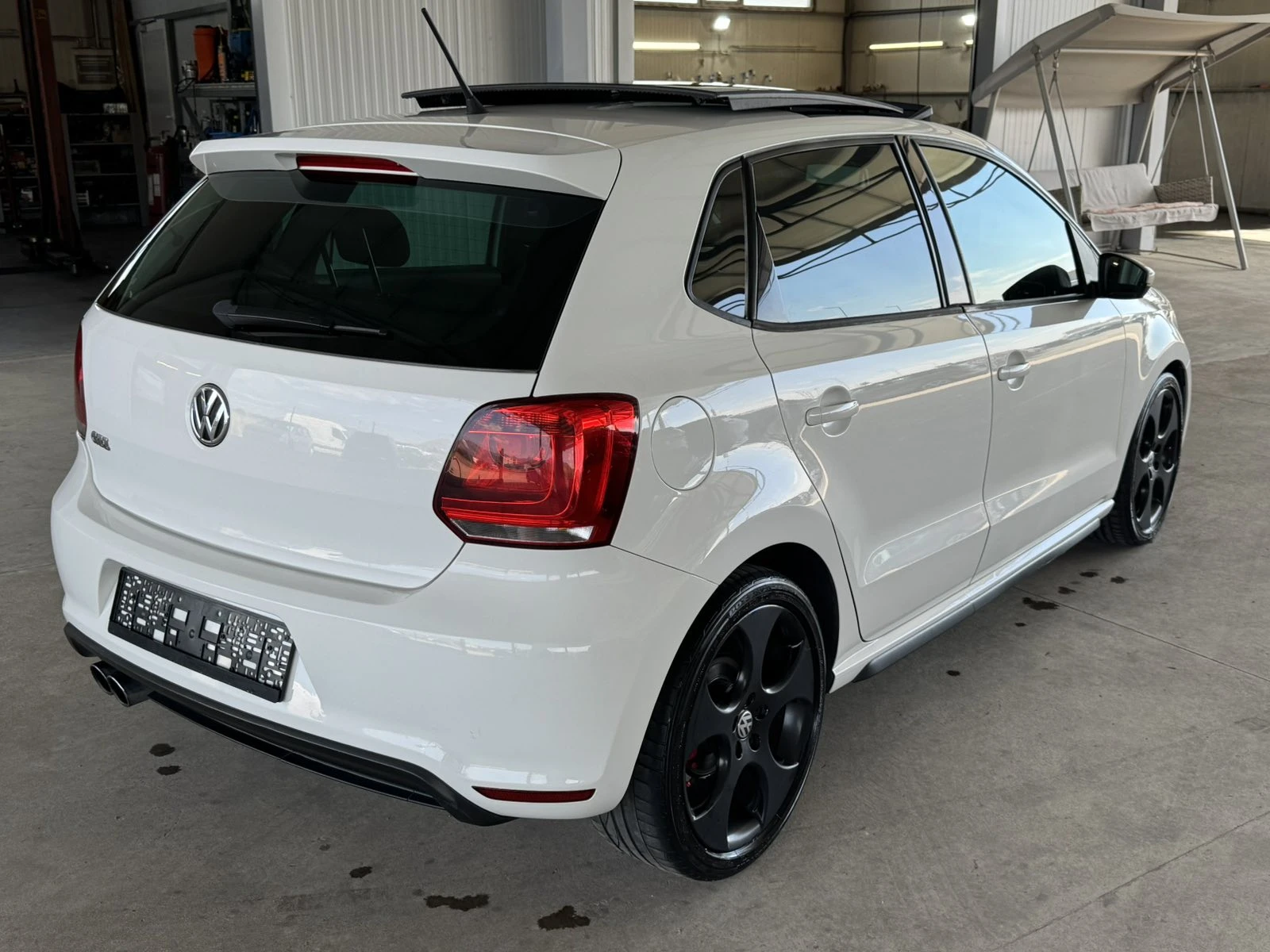 VW Polo GTI* 1.4* 180ps* АВТОМАТ* ПАНОРАМА, снимка 5 - Автомобили и джипове - 55989812