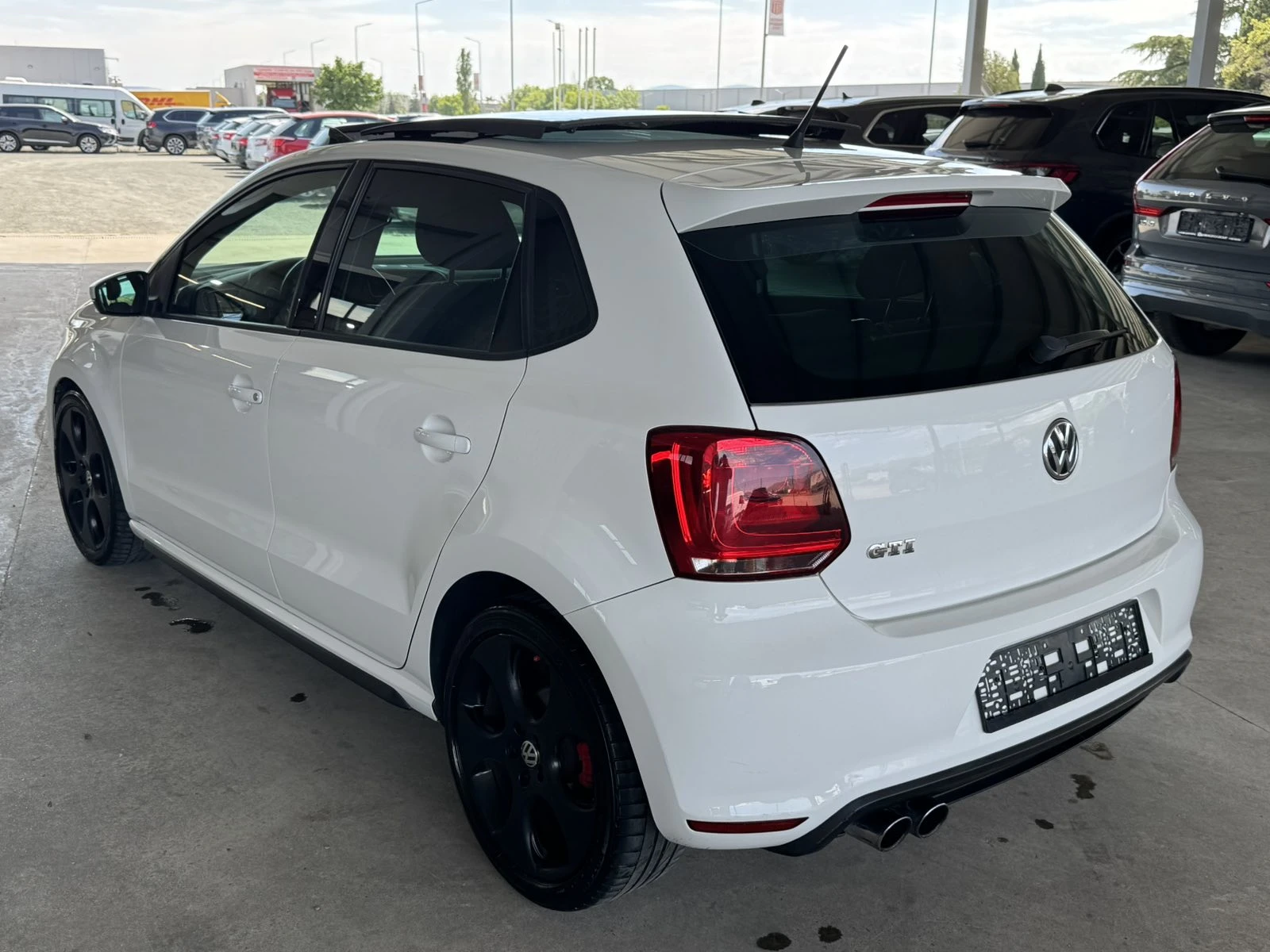 VW Polo GTI* 1.4* 180ps* АВТОМАТ* ПАНОРАМА, снимка 3 - Автомобили и джипове - 55989812