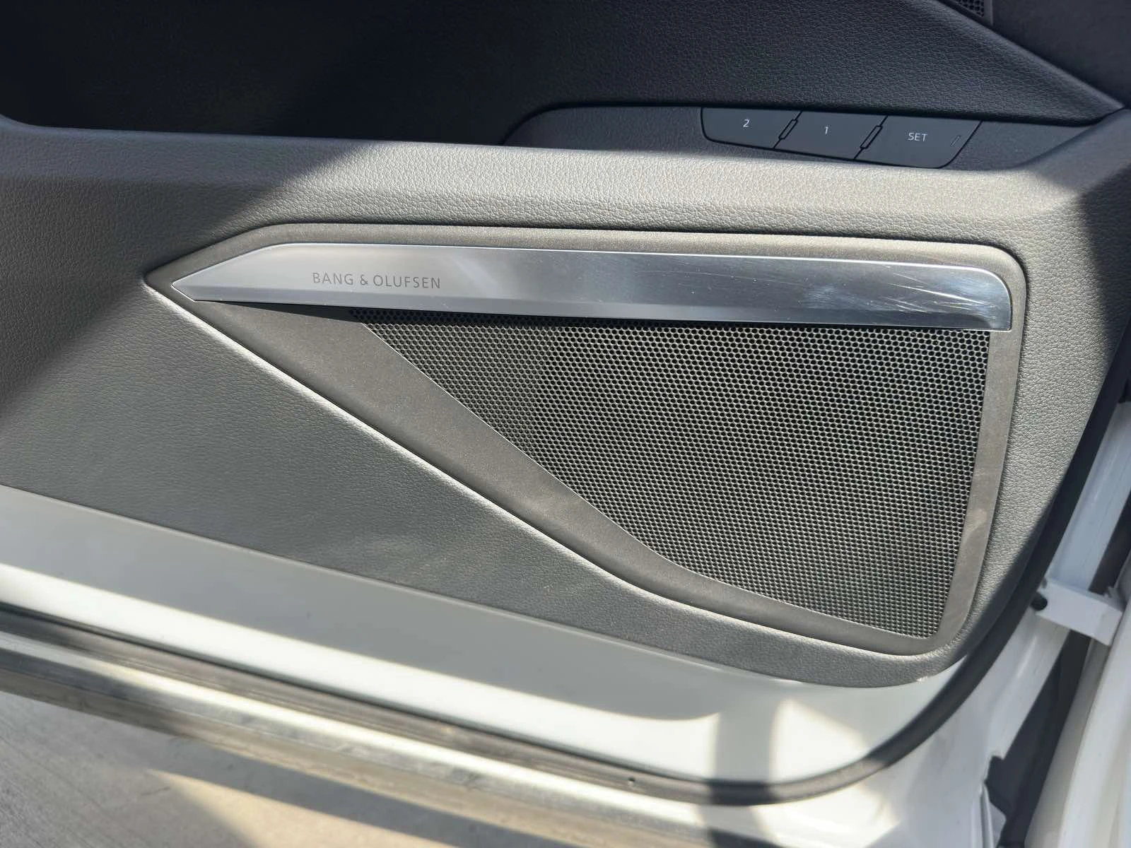 Audi E-Tron 55/408�.�/95KWh/S EDITION/PANO/B&O | Mobile.bg � ����������� 16