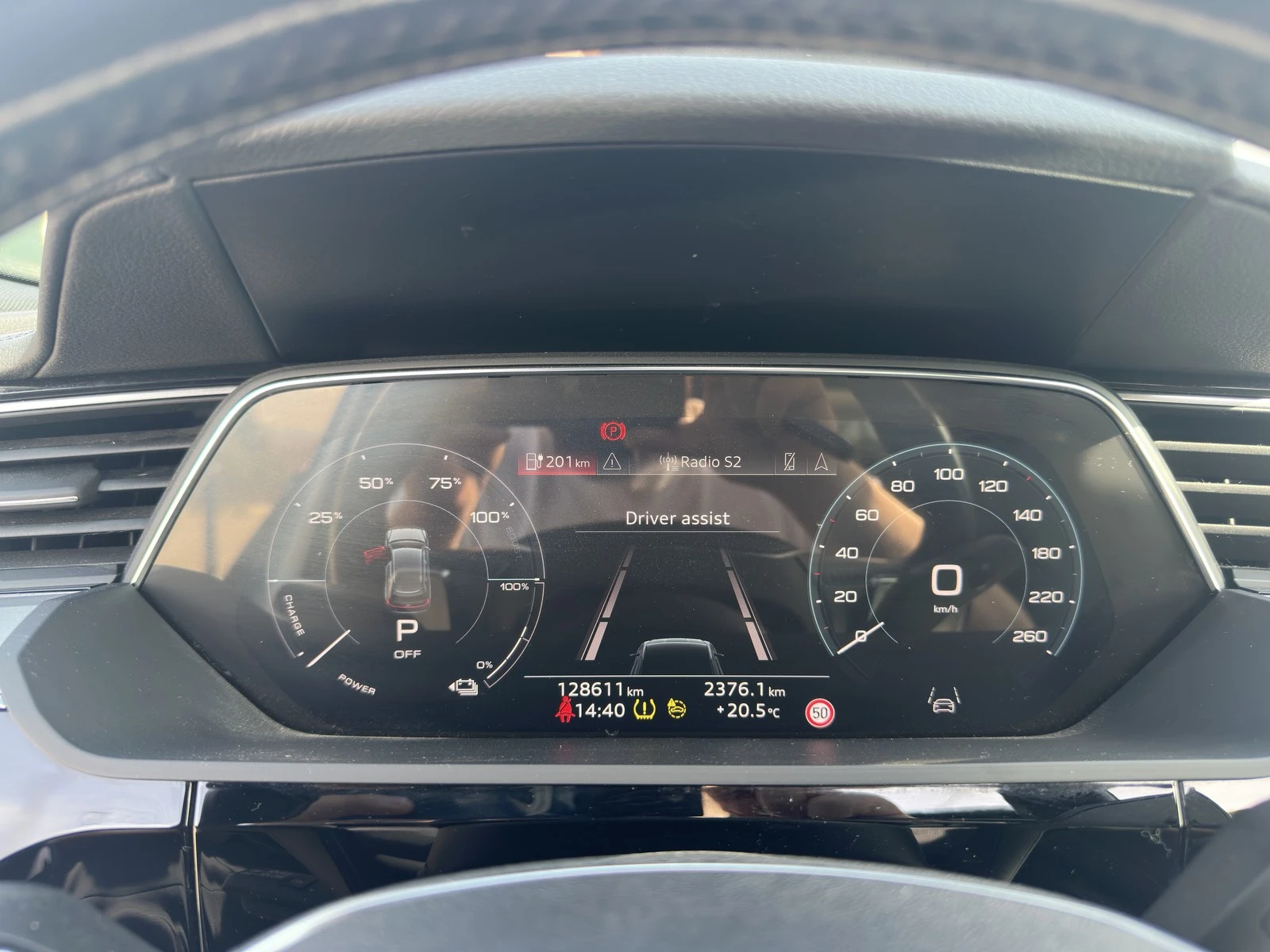 Audi E-Tron 55/408�.�/95KWh/S EDITION/PANO/B&O | Mobile.bg � ����������� 11