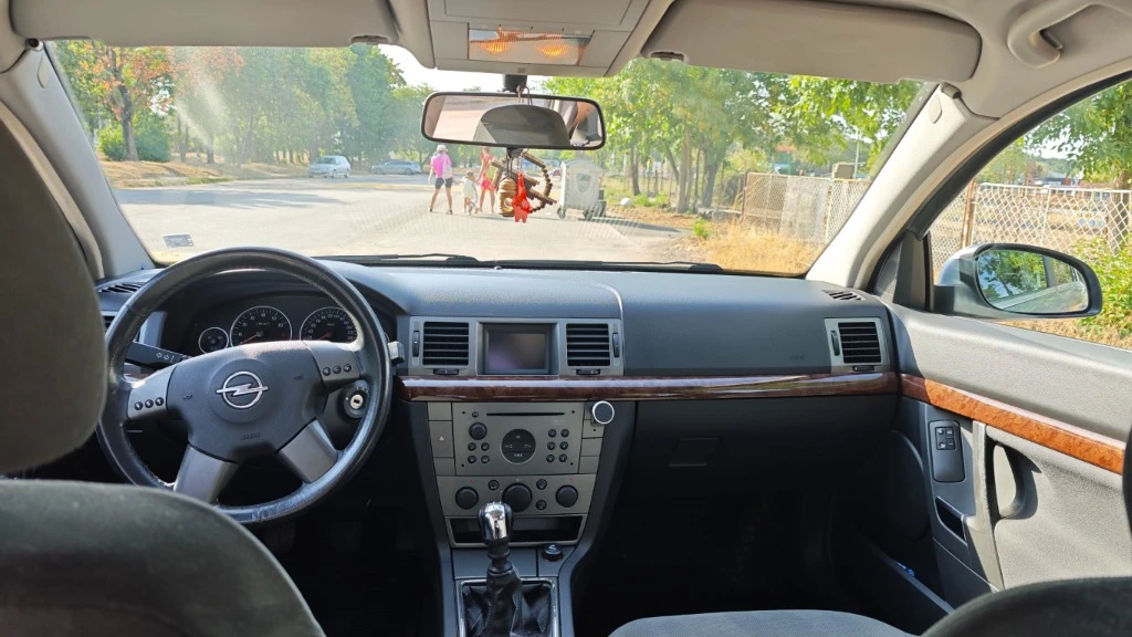 Opel Vectra C, снимка 7 - Автомобили и джипове - 56615680