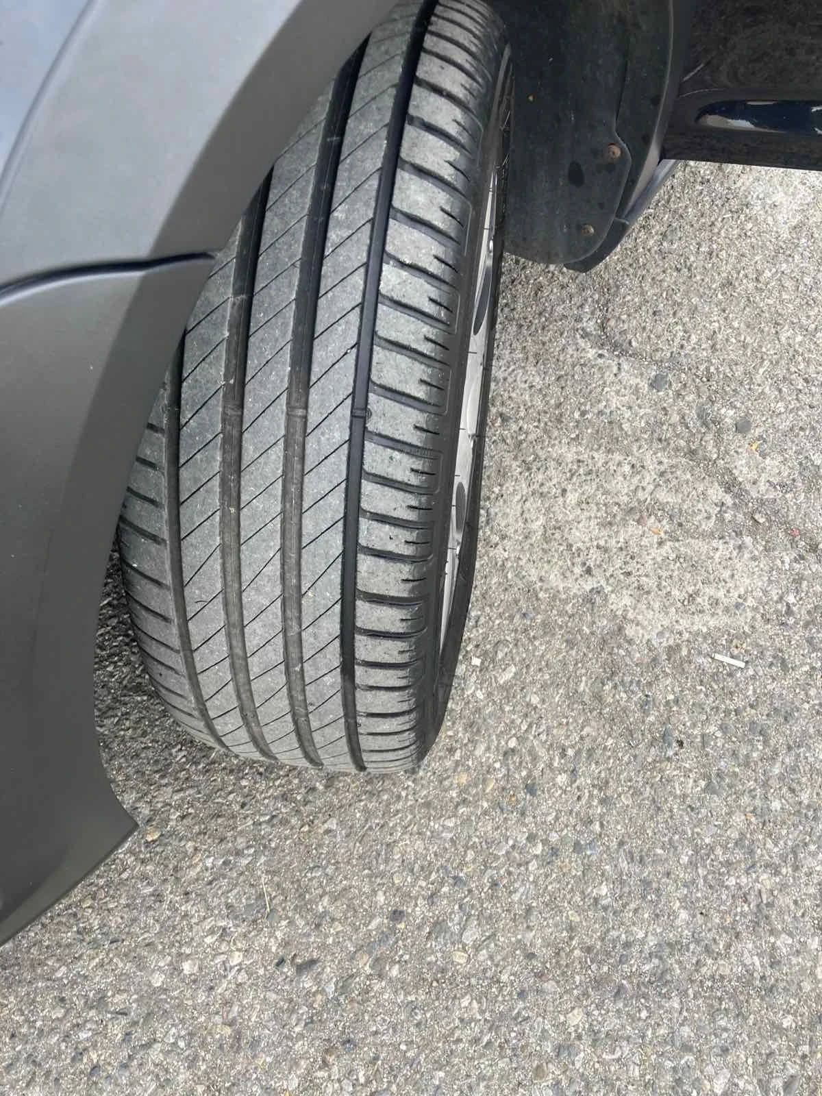 VW Touran, снимка 10 - Автомобили и джипове - 56634914