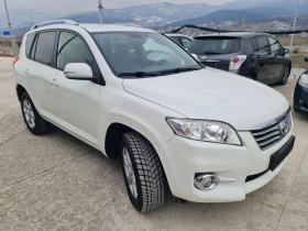 Toyota Rav4 2.2 D4D FaceLift 4х4 Navi Кожа, снимка 3