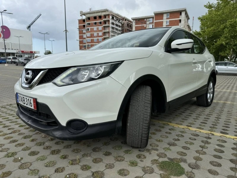 Nissan Qashqai 1.6 d automatic , снимка 3 - Автомобили и джипове - 46440354