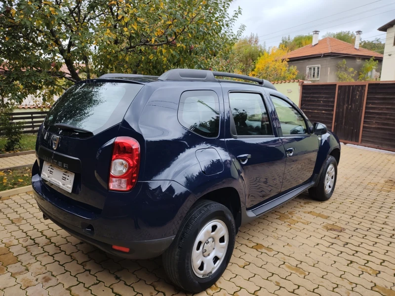 Dacia Duster 1.6-АГУ, снимка 4 - Автомобили и джипове - 47491438