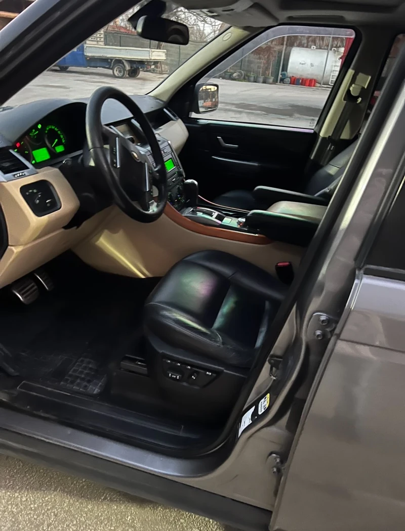 Land Rover Range Rover Sport, снимка 7 - Автомобили и джипове - 52624801