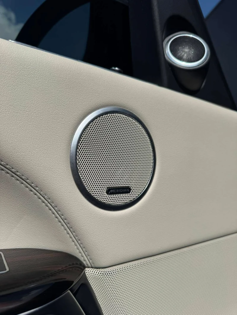 Land Rover Range rover VOGUE 4.4 SDV8 ОЧАКВАН ВНОС BLACK LINE ЛИЗИНГ 100%, снимка 10 - Автомобили и джипове - 52683404