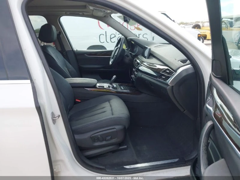 BMW X5 3.0L I-6 DI, DOHC, VVT, TURBO, 300HP 4X2 Drive, снимка 12 - Автомобили и джипове - 52851320