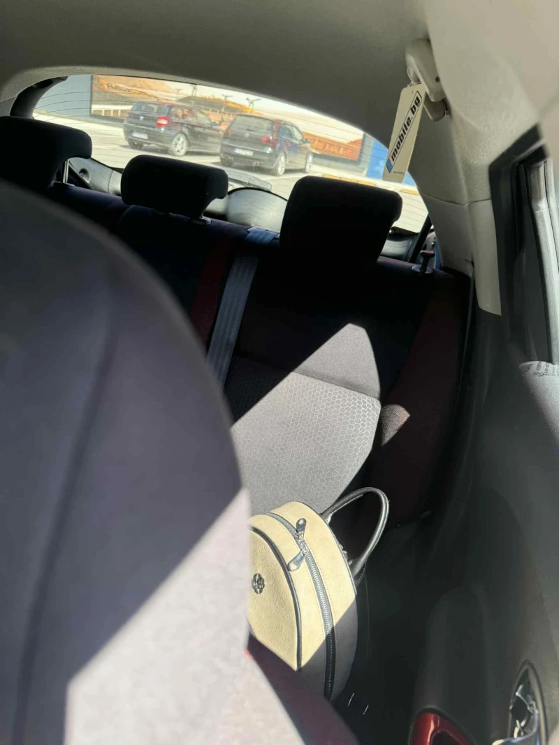 Nissan Juke ., снимка 6 - Автомобили и джипове - 53046515