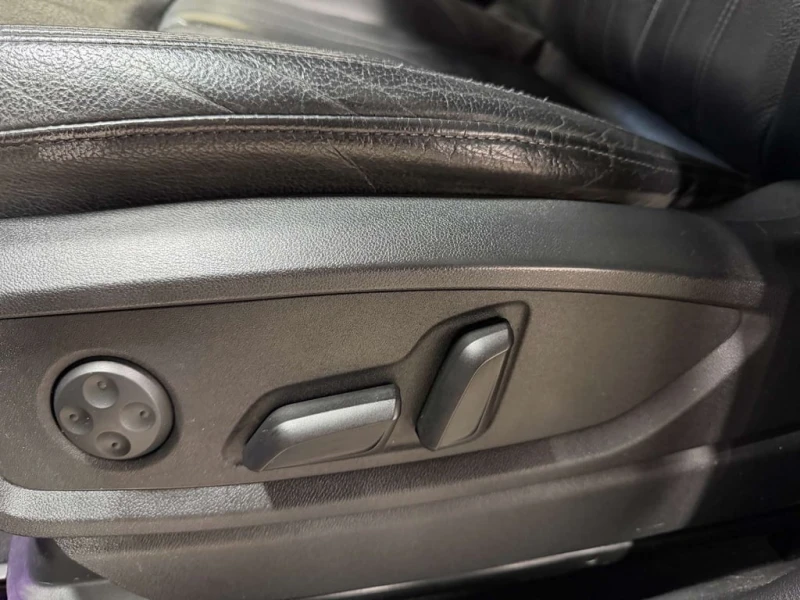 Audi Q5 * quattro Premium * CARFAX * ЦЕНА ДО БГ, снимка 16 - Автомобили и джипове - 53327908