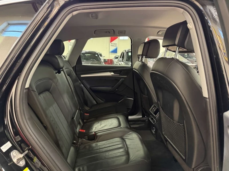 Audi Q5 * quattro Premium * CARFAX * ЦЕНА ДО БГ, снимка 12 - Автомобили и джипове - 53327908