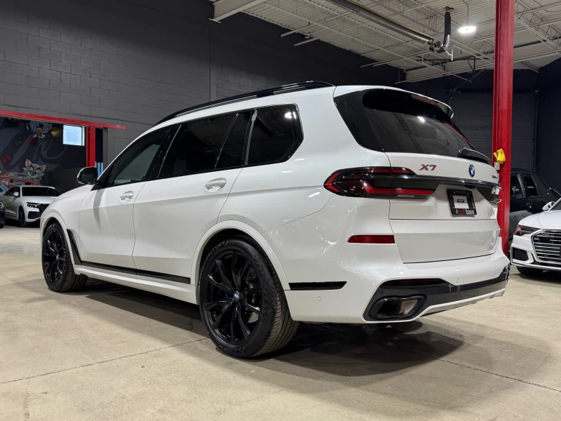 BMW X7 M-SPORT * Alpine White* Ultimate Luxury, снимка 4 - Автомобили и джипове - 53392551