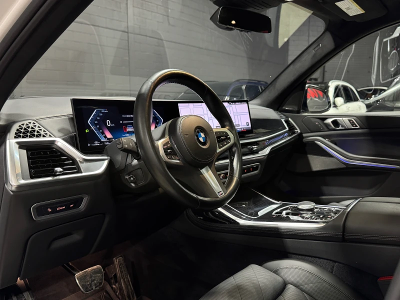 BMW X7 M-SPORT * Alpine White* Ultimate Luxury, снимка 7 - Автомобили и джипове - 53392551