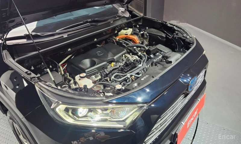 Toyota Rav4, снимка 6 - Автомобили и джипове - 53429878