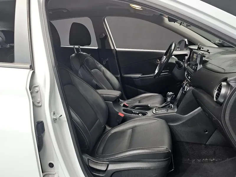 Hyundai Kona 1.6D - САМО 30% АВАНС, снимка 11 - Автомобили и джипове - 56028340