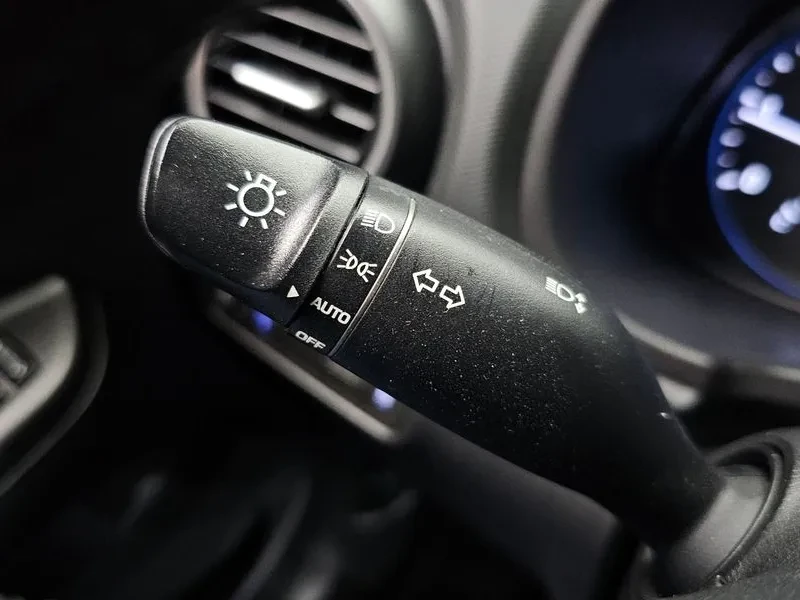 Hyundai Kona 1.6D - САМО 30% АВАНС, снимка 16 - Автомобили и джипове - 56028340