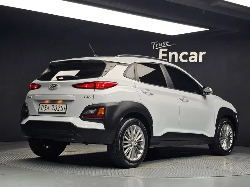Hyundai Kona 1.6D - САМО 30% АВАНС, снимка 2 - Автомобили и джипове - 56028340