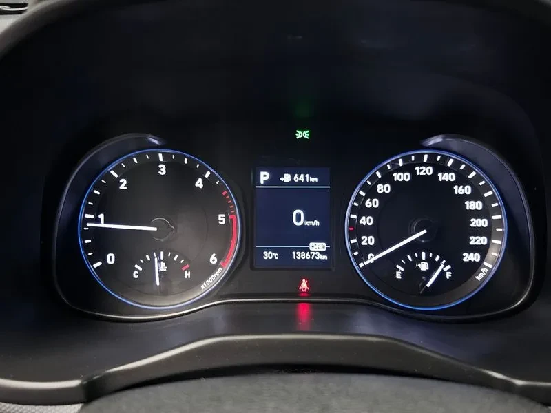 Hyundai Kona 1.6D - САМО 30% АВАНС, снимка 8 - Автомобили и джипове - 56028340