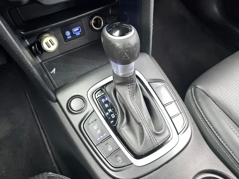 Hyundai Kona 1.6D - САМО 30% АВАНС, снимка 9 - Автомобили и джипове - 56028340