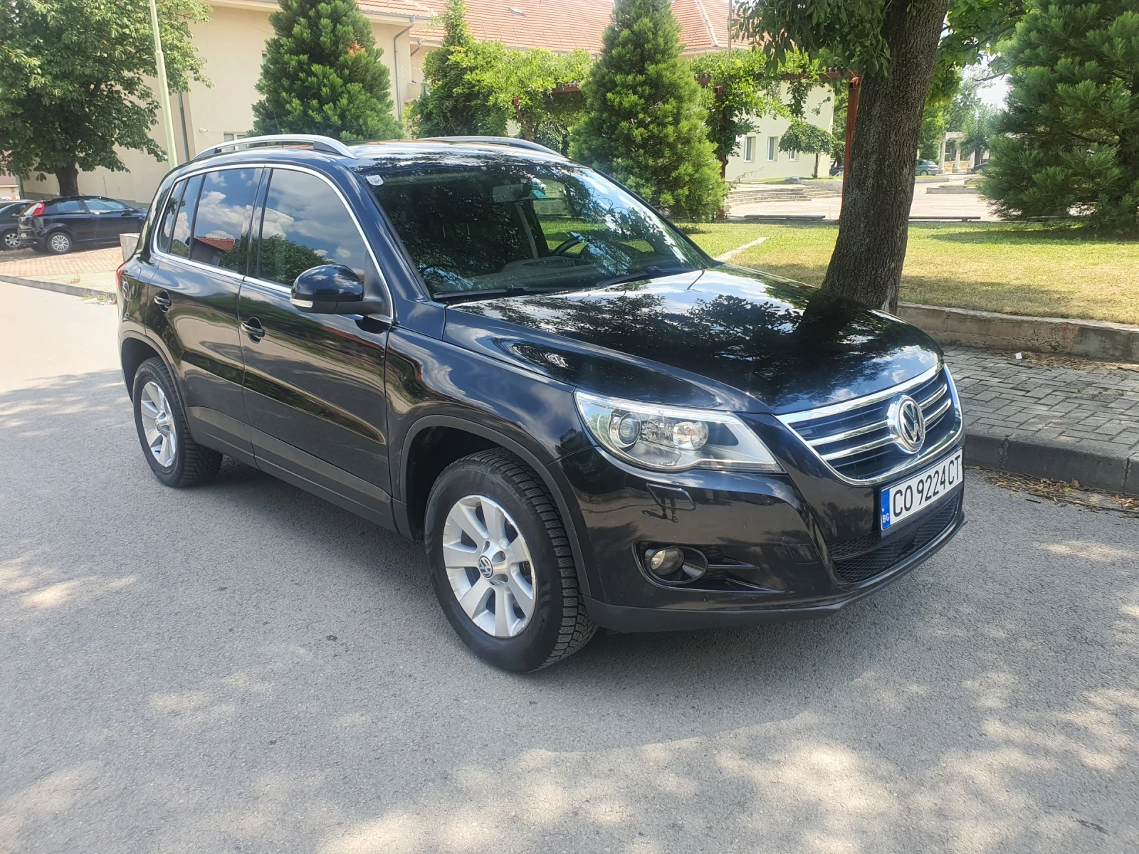 VW Tiguan 2.0TDI 4Motion - изображение 2