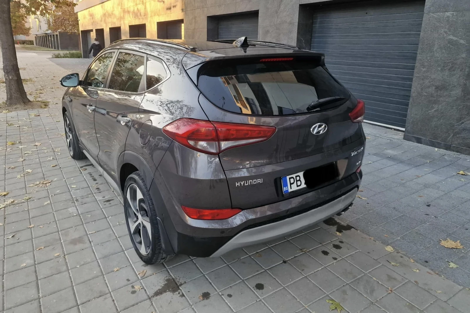 Hyundai Tucson 2.0 CRDI/4WD/СЕРВИЗНА ИСТОРИЯ/FULL ЕКСТРИ/ - изображение 3