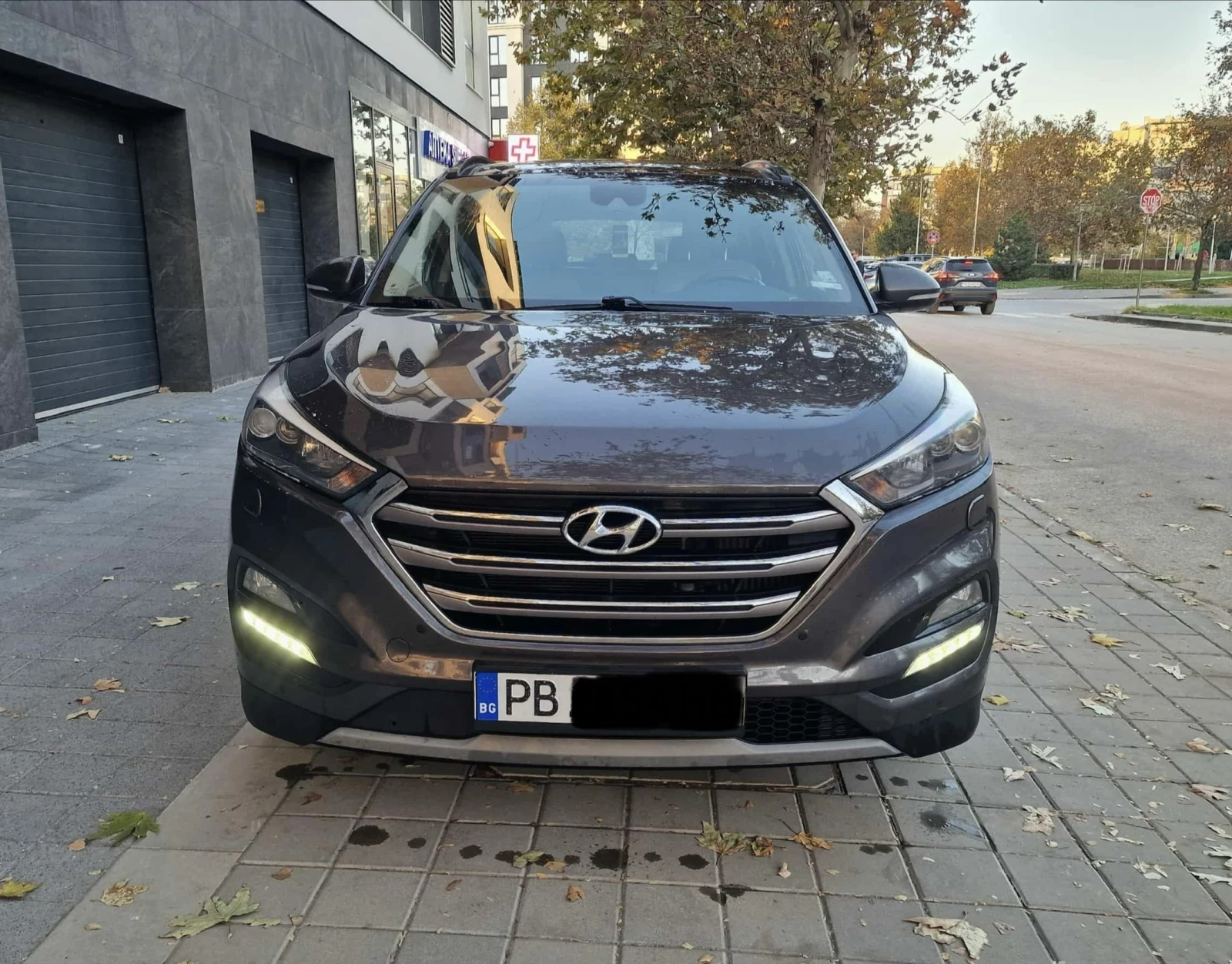 Hyundai Tucson 2.0 CRDI/4WD/СЕРВИЗНА ИСТОРИЯ/FULL ЕКСТРИ/ - изображение 8