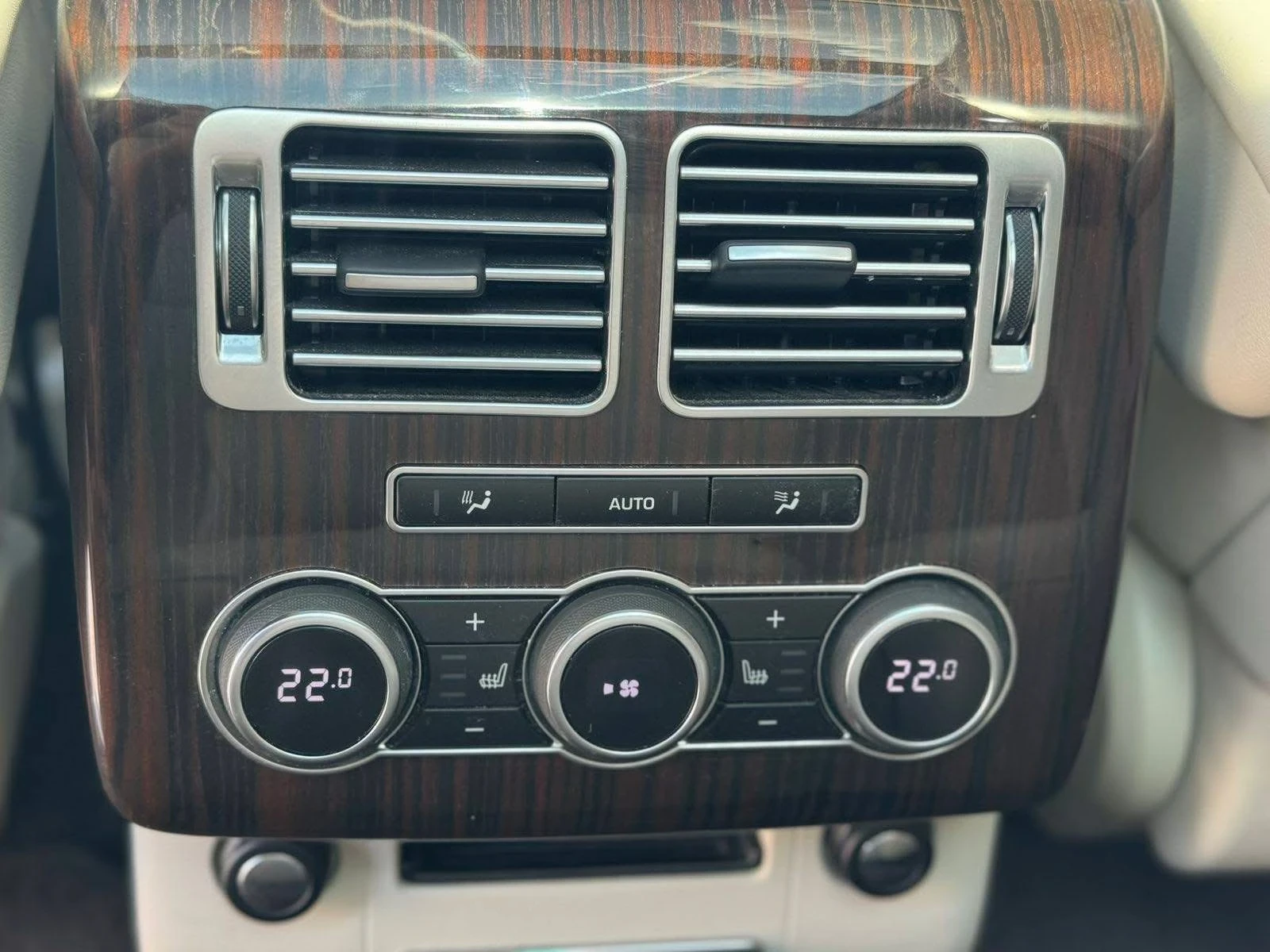 Land Rover Range rover VOGUE 4.4 SDV8 ������� ���� BLACK LINE ������ 100% | Mobile.bg � ����������� 16