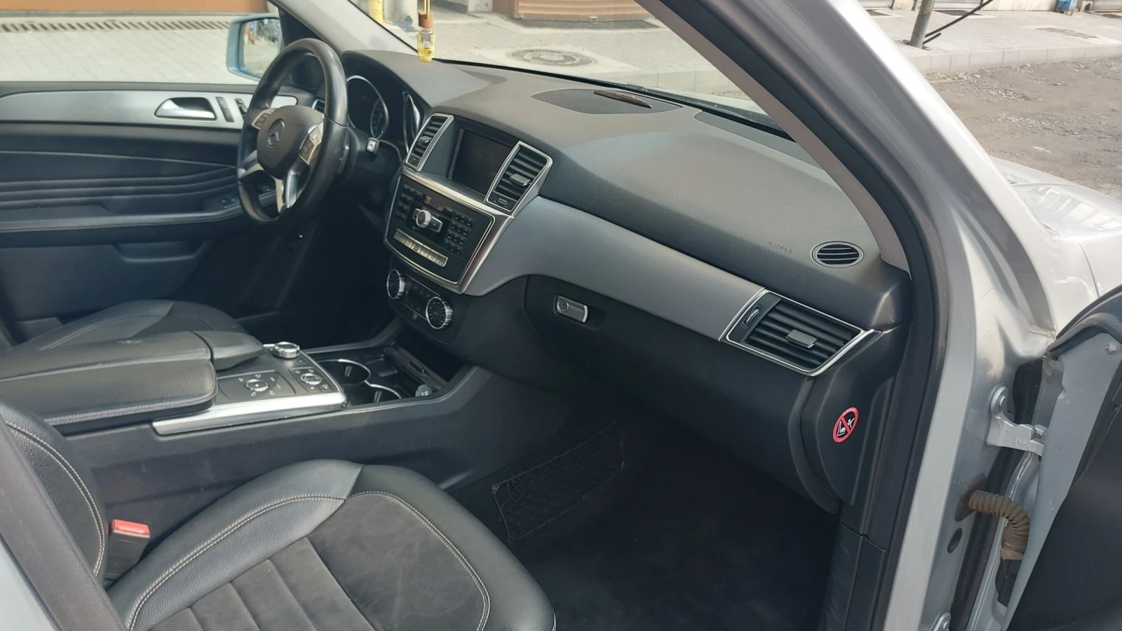 Mercedes-Benz ML 350, снимка 11 - Автомобили и джипове - 53593252