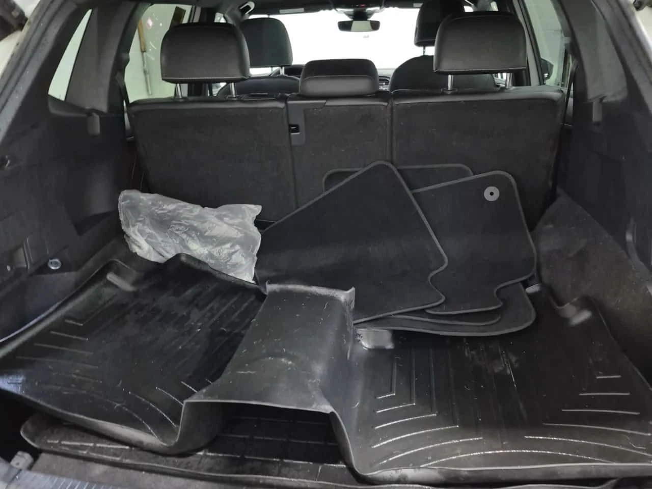 VW Tiguan * HIGHLINE R LINE * CARFAX * ЦЕНА ДО БГ, снимка 15 - Автомобили и джипове - 54236957