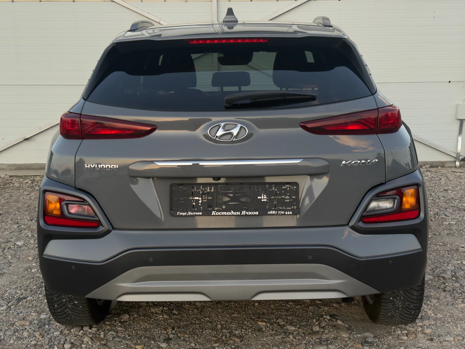 Hyundai Kona 1.6 CRDI Автомат/Сервизна история/Head-up/Лизинг, снимка 5 - Автомобили и джипове - 55062644