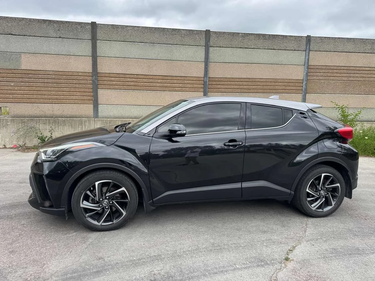 Toyota C-HR * Limited FWD * CARFAX * ����� �� ����������� | Mobile.bg � ����������� 2
