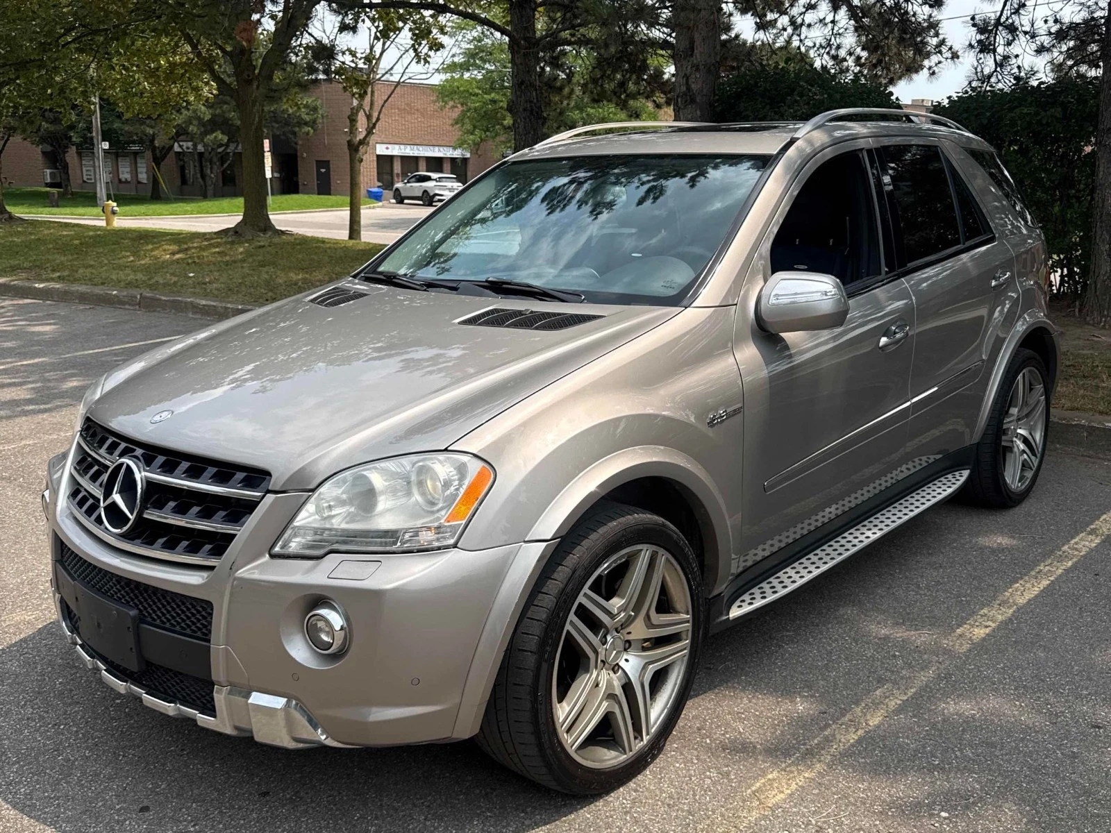 Mercedes-Benz ML 63 AMG ���������� ���� �� �������� | Mobile.bg � ����������� 1