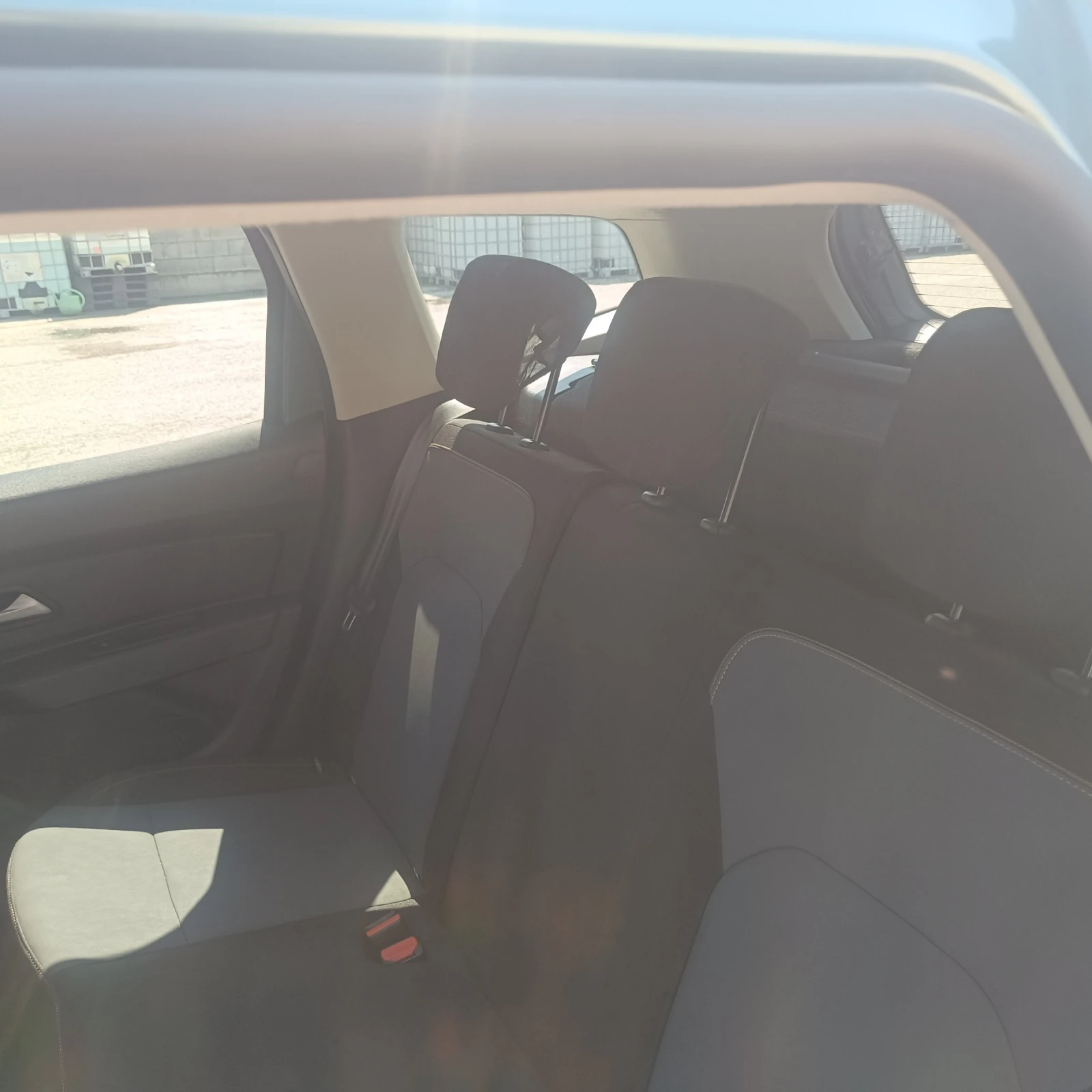 Dacia Duster, снимка 8 - Автомобили и джипове - 55446309
