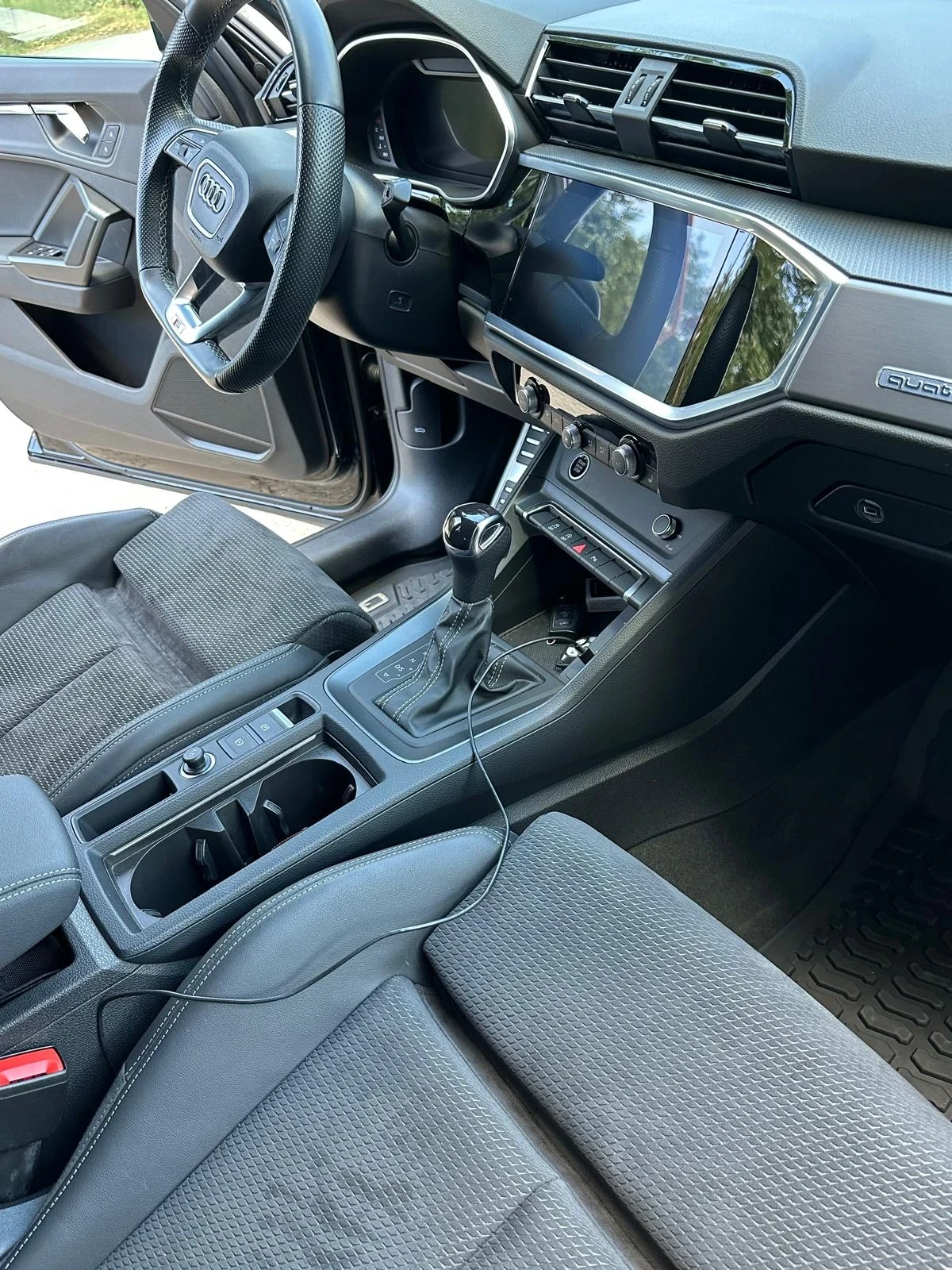 Audi Q3 40 TFSI S-line, снимка 14 - Автомобили и джипове - 55561379