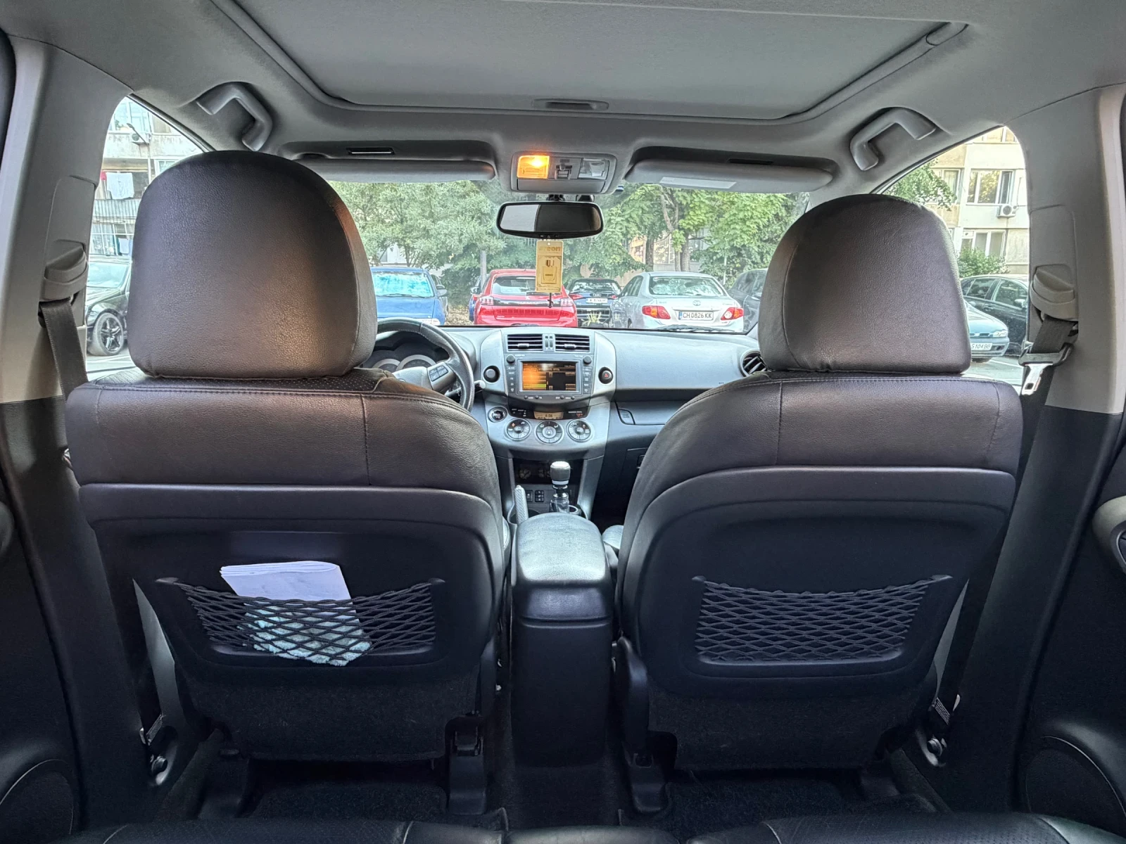 Toyota Rav4, снимка 15 - Автомобили и джипове - 55606712