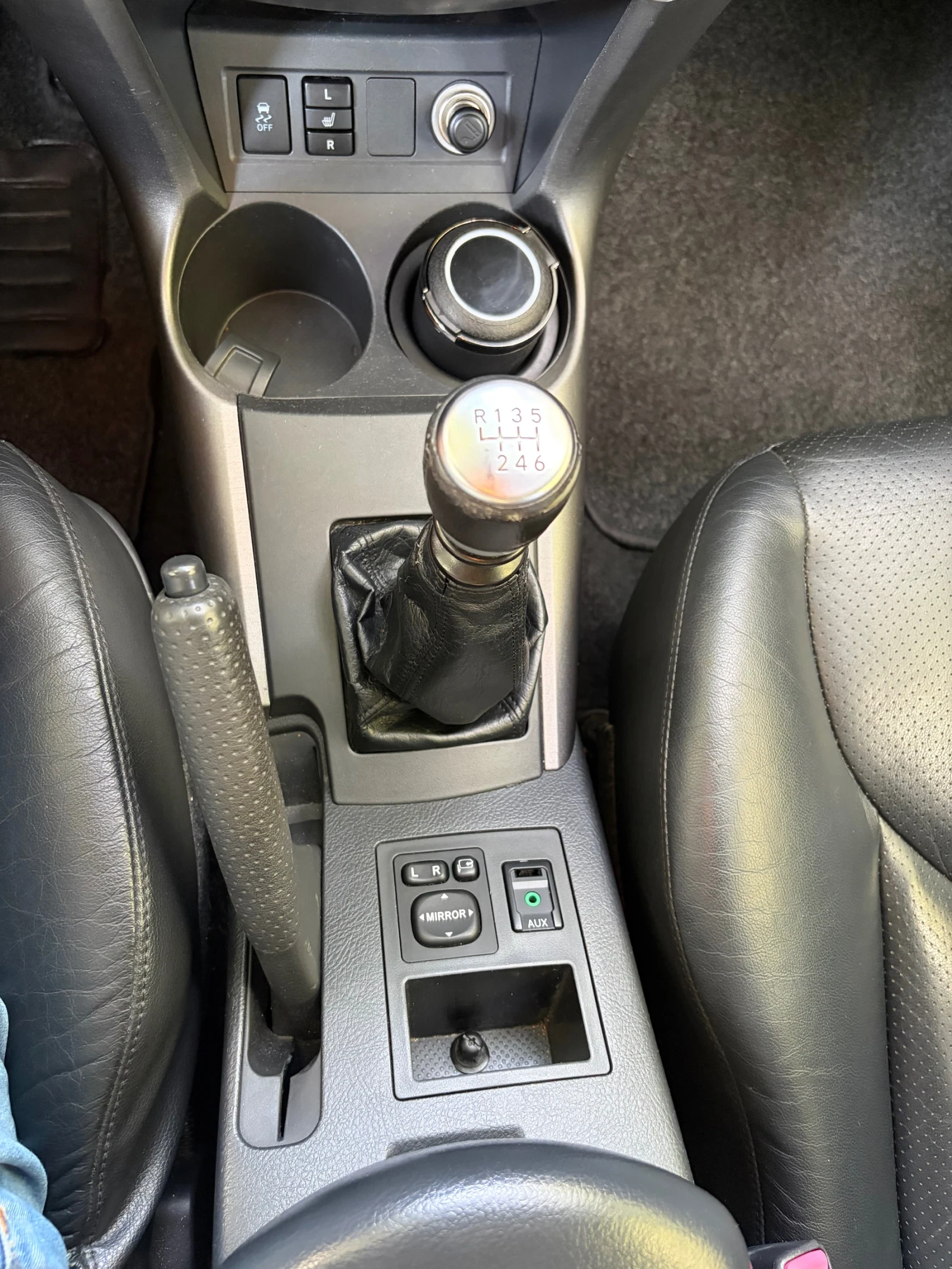 Toyota Rav4, снимка 8 - Автомобили и джипове - 55606712