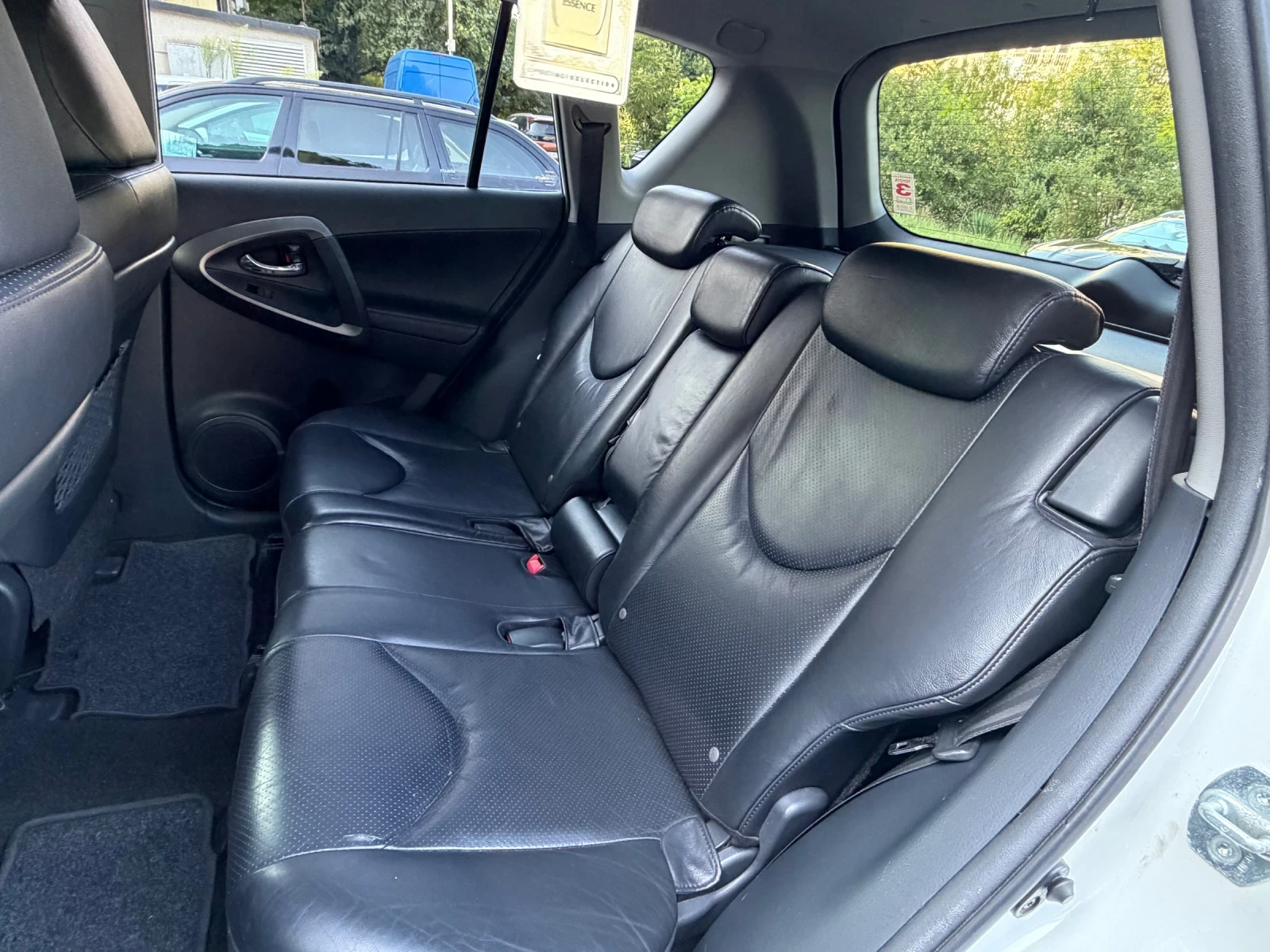 Toyota Rav4, снимка 17 - Автомобили и джипове - 55606712