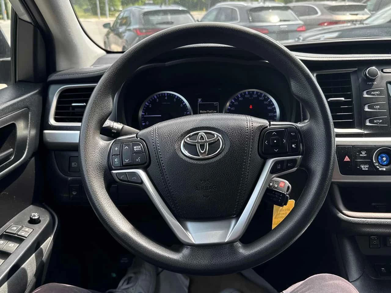 Toyota Highlander * LE * CARFAX * ОПЦИЯ ЗА ФИНАНСИРАНЕ, снимка 5 - Автомобили и джипове - 55684341
