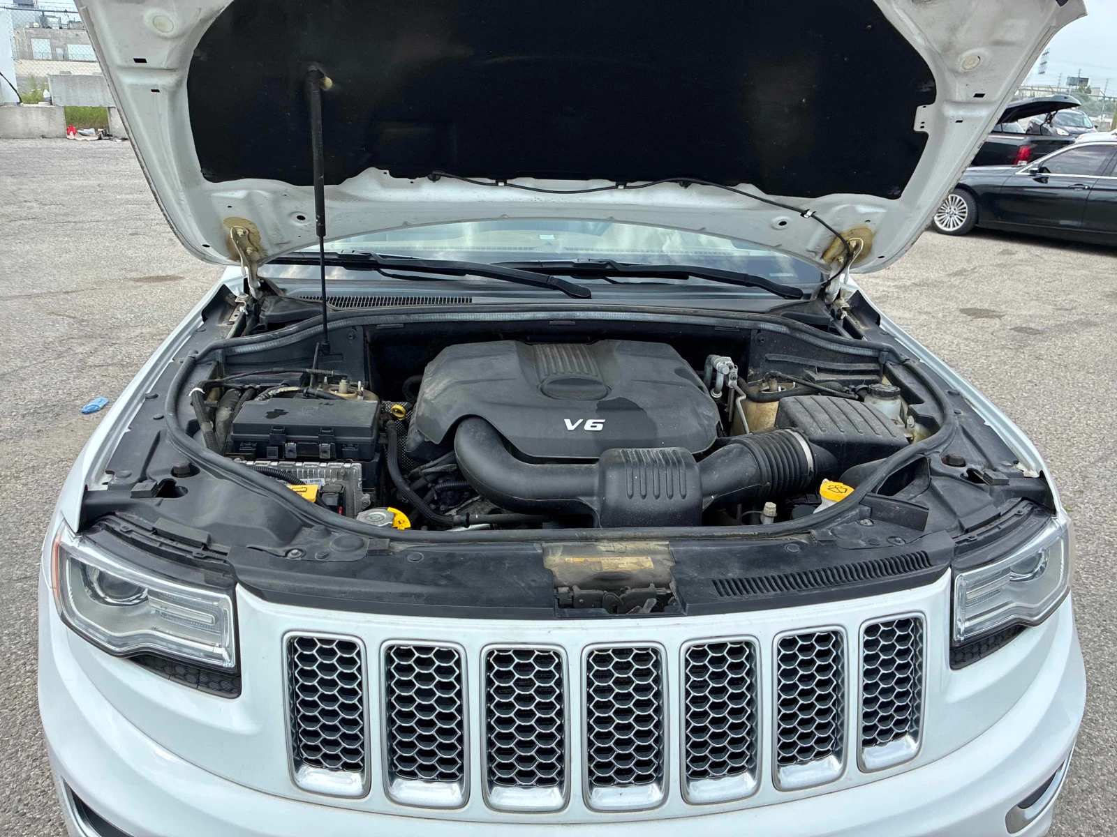 Jeep Grand cherokee * Summit * ОБДУХВАНЕ* CARFAX* , снимка 14 - Автомобили и джипове - 55932744