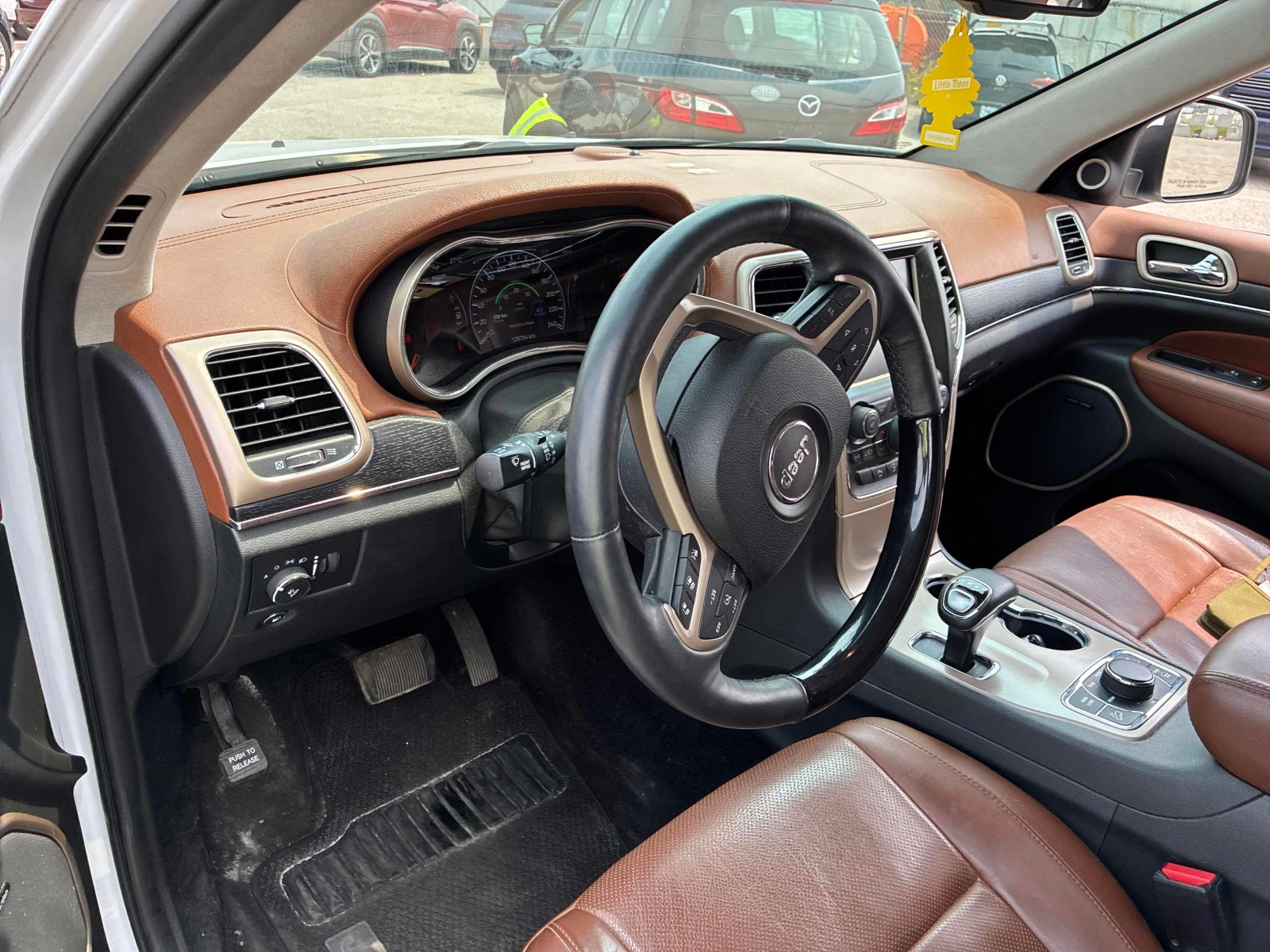 Jeep Grand cherokee * Summit * ОБДУХВАНЕ* CARFAX* , снимка 5 - Автомобили и джипове - 55932744