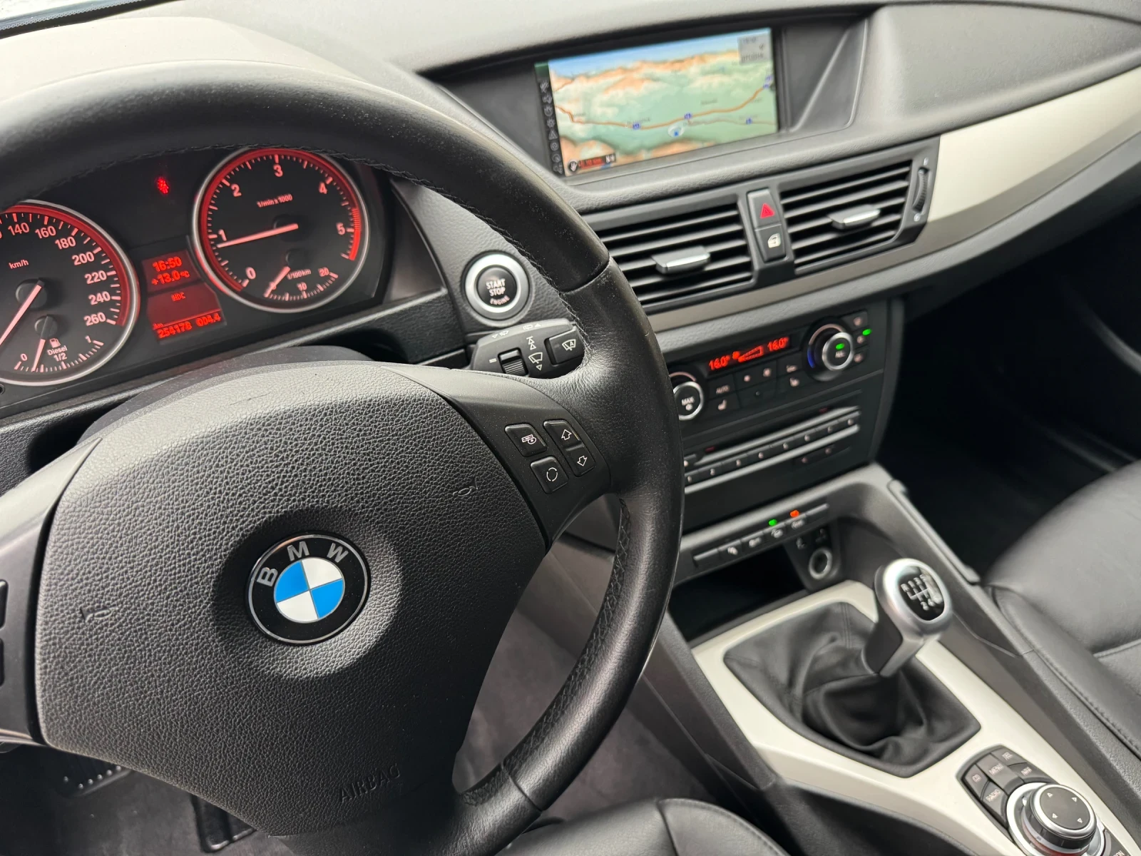 BMW X1 18d xDrive* 4x4* ����* �����* EURO 5 | Mobile.bg � ����������� 11