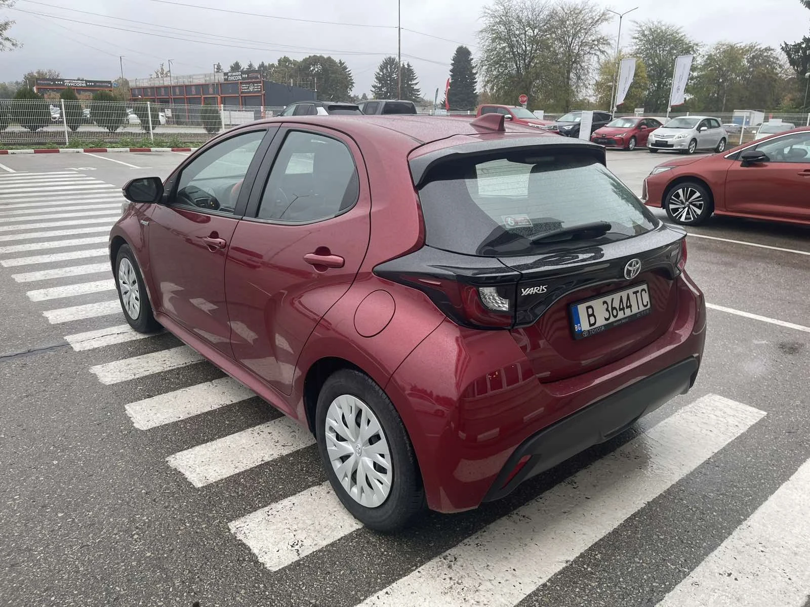 Toyota Rav4 1.5 HYBRID, снимка 3 - Автомобили и джипове - 56651285