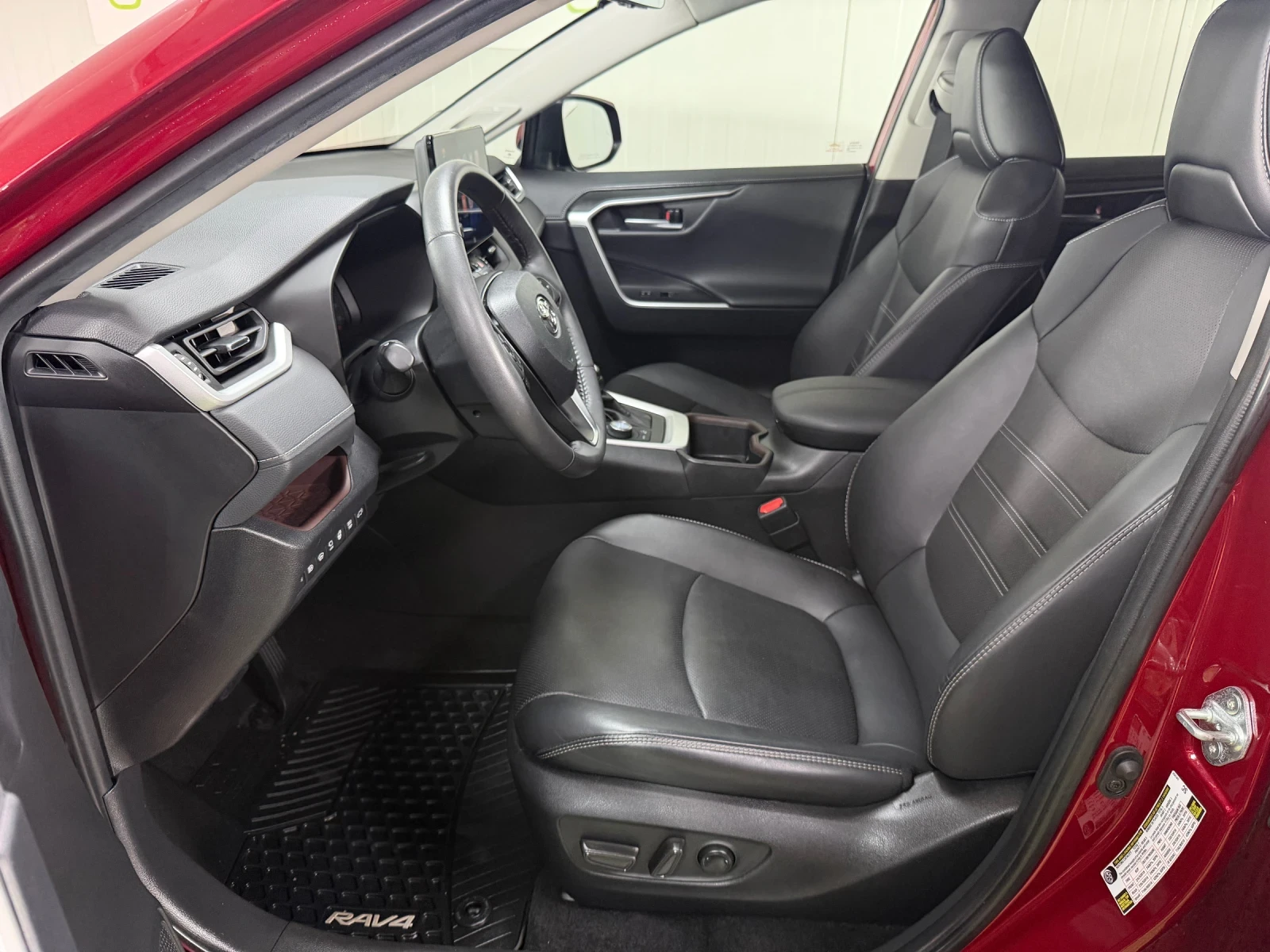 Toyota Rav4 * 2024* LIMITED * AWD* , снимка 8 - Автомобили и джипове - 56661501