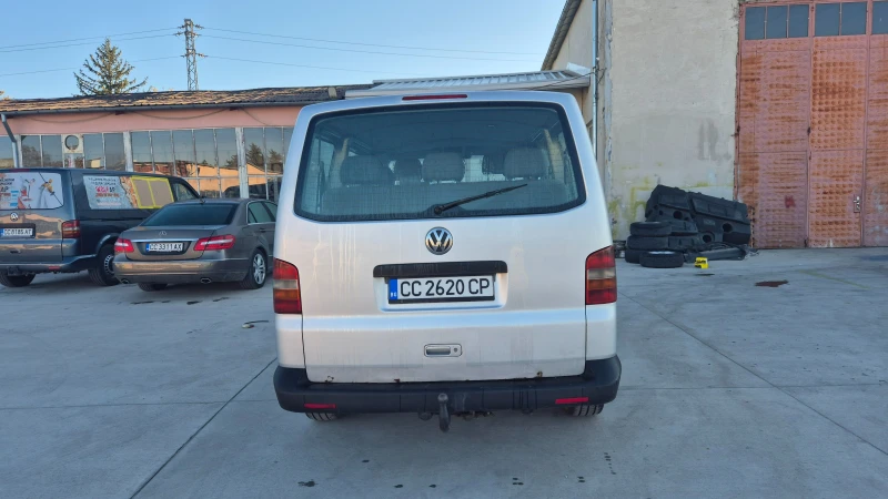 VW T5, снимка 6 - Бусове и автобуси - 47749830