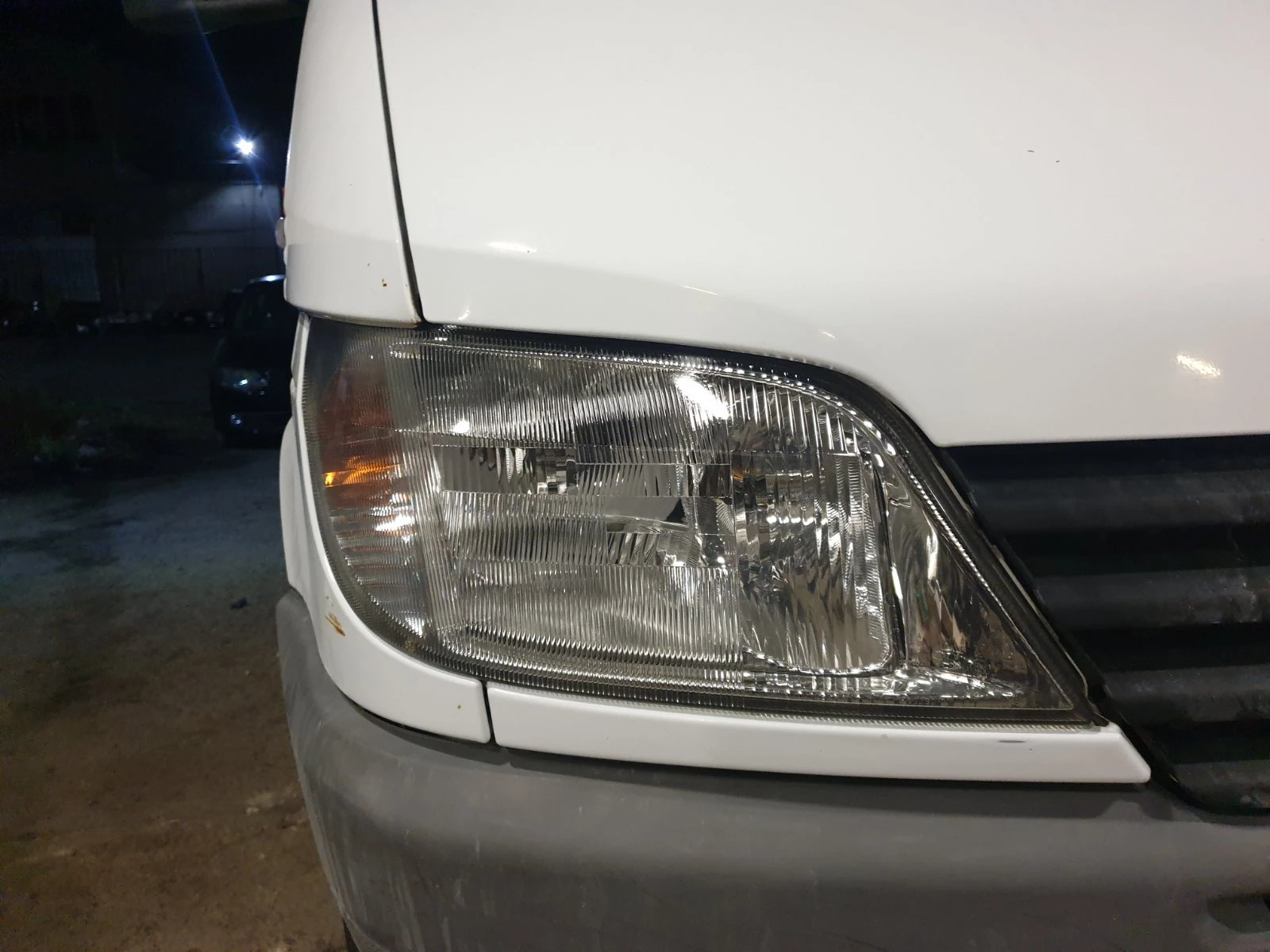 Mercedes-Benz 208 Sprinter, снимка 8 - Бусове и автобуси - 54019202